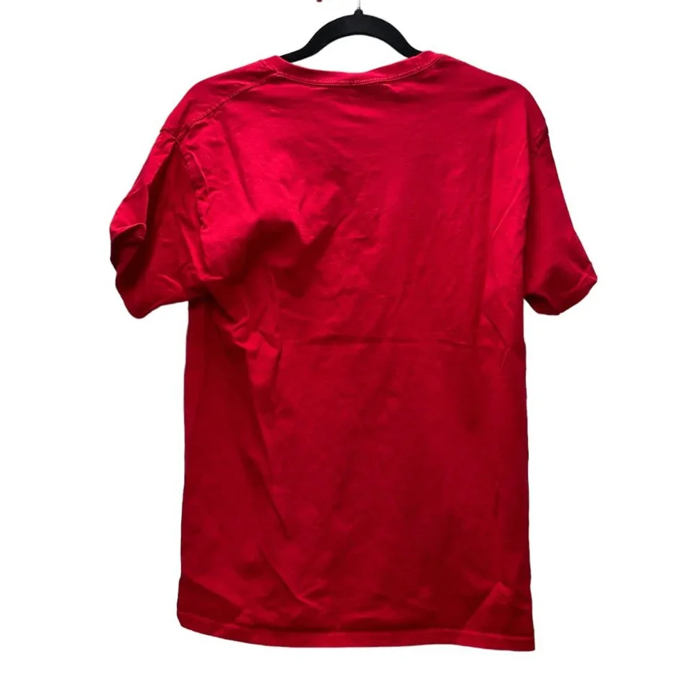 Hanes Adult Med‎ Red Tee Shirt Short Sleeve Crew Neck